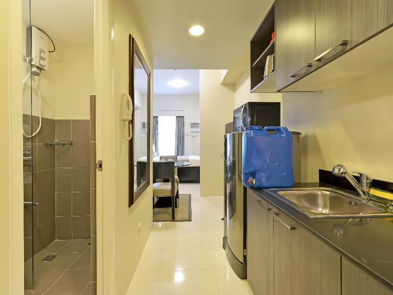 Currency Serviced Suites Pasig City Exterior foto